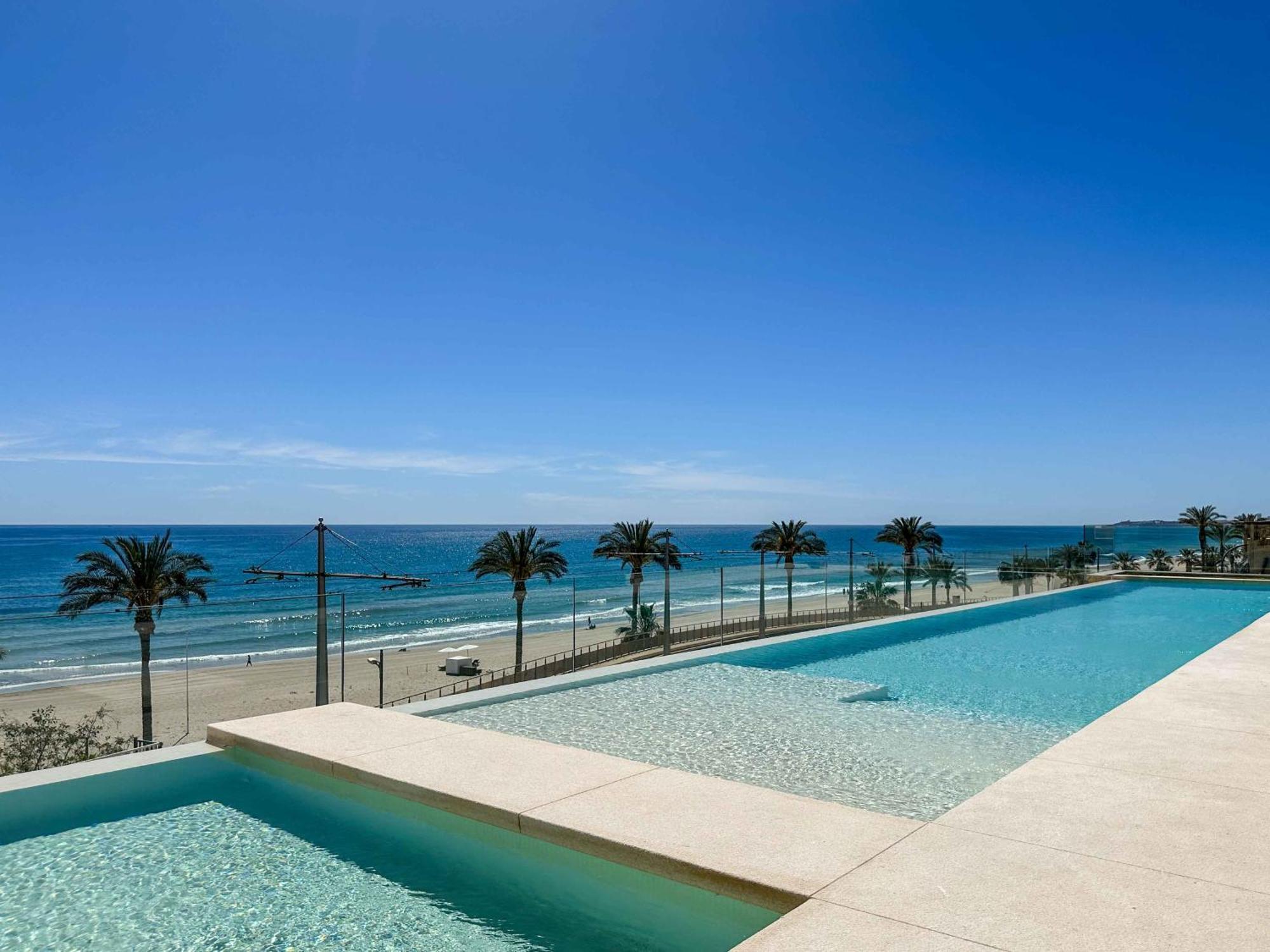Lantia. Amaneceres De Ensueno Y Piscina Con Vistas El Campello Exterior foto