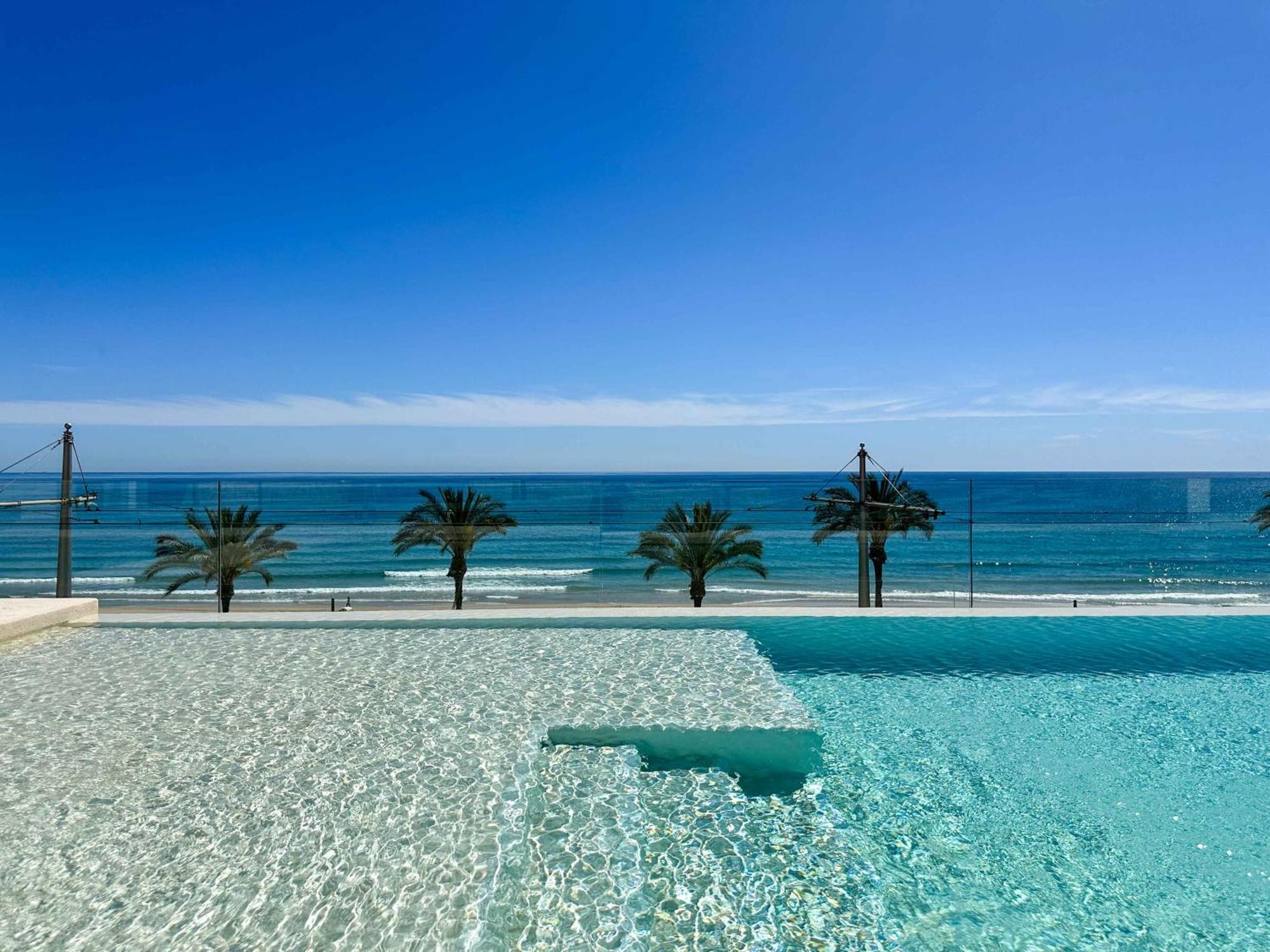 Lantia. Amaneceres De Ensueno Y Piscina Con Vistas El Campello Exterior foto