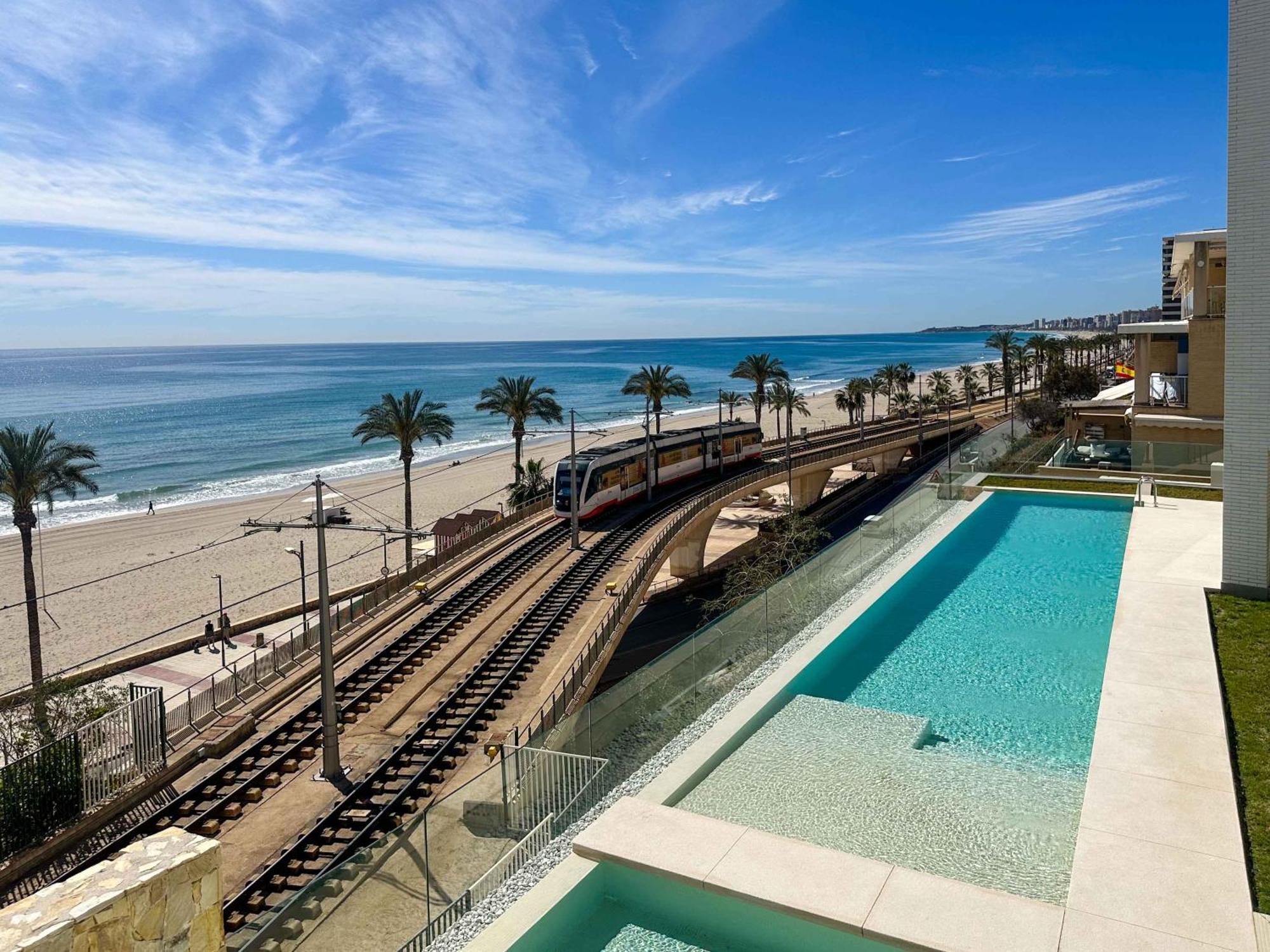 Lantia. Amaneceres De Ensueno Y Piscina Con Vistas El Campello Exterior foto